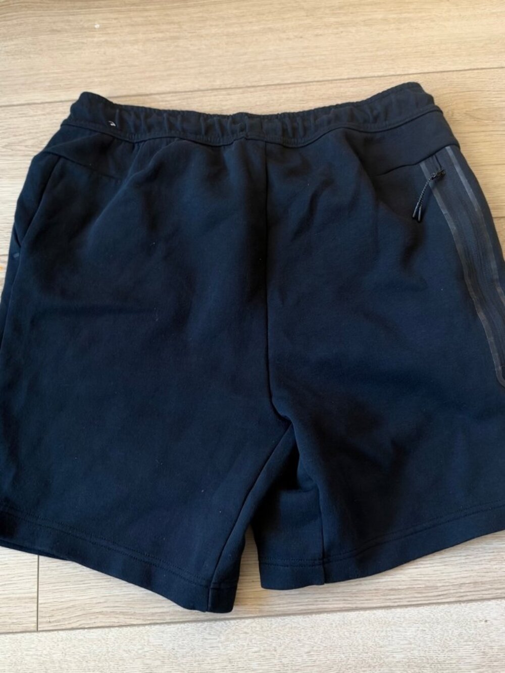 Nike Tech Fleece Shorts Men L Black Zipper Pocket Activewear Gym Performance